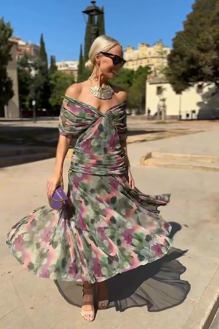 Celestia Glow – The elegant maxi dress that turns every moment into an occasion