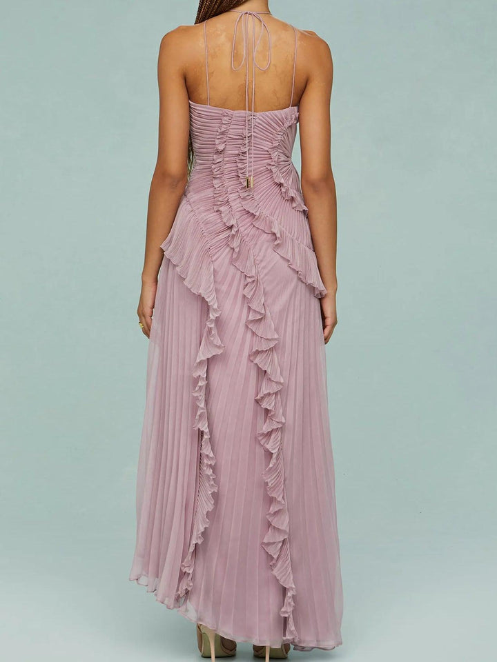 Ravelle Grace – Elegant movement with a flawless silhouette